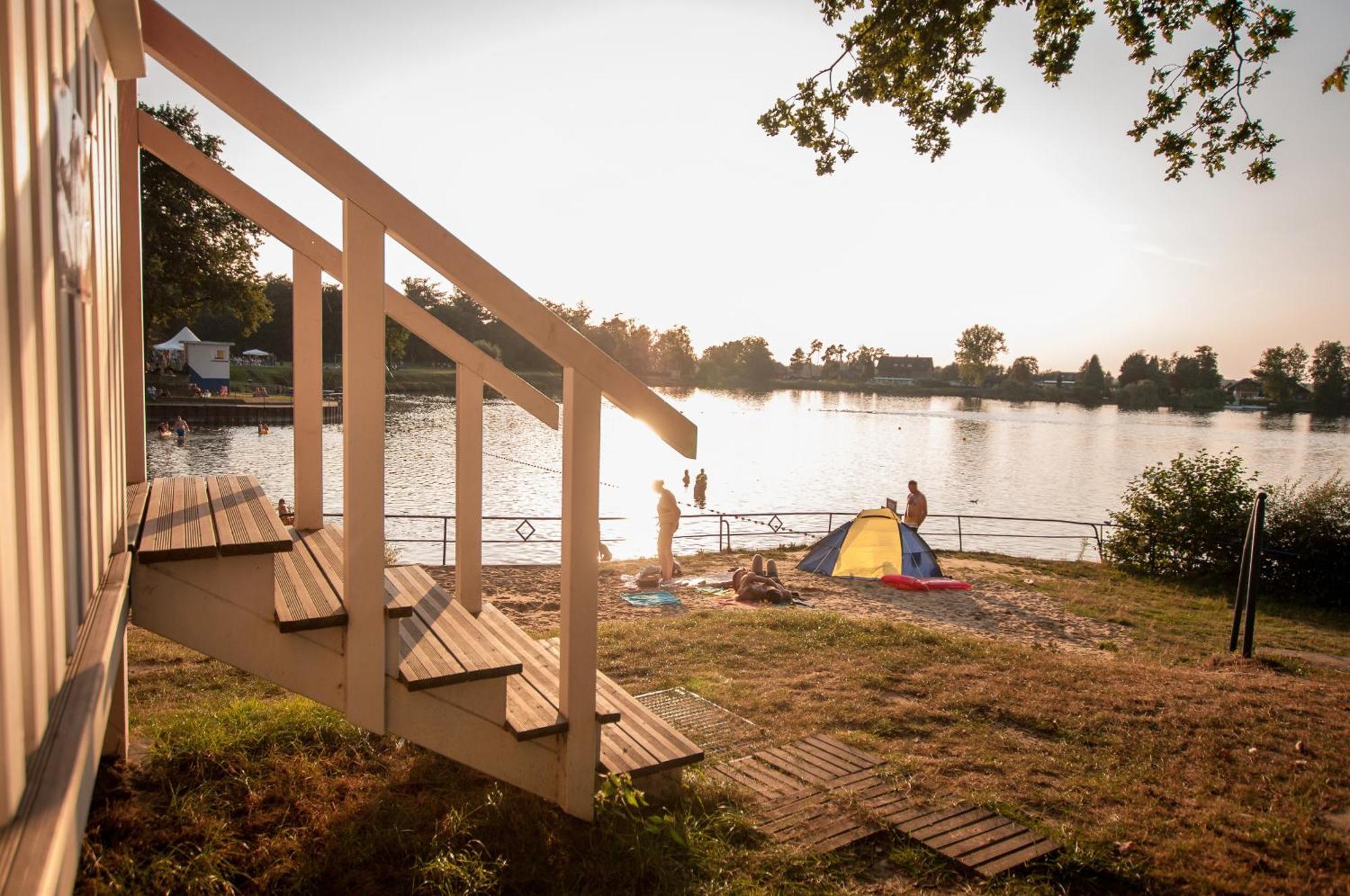 Ferienhaeuser Seepark Ternsche Зельм Екстер'єр фото